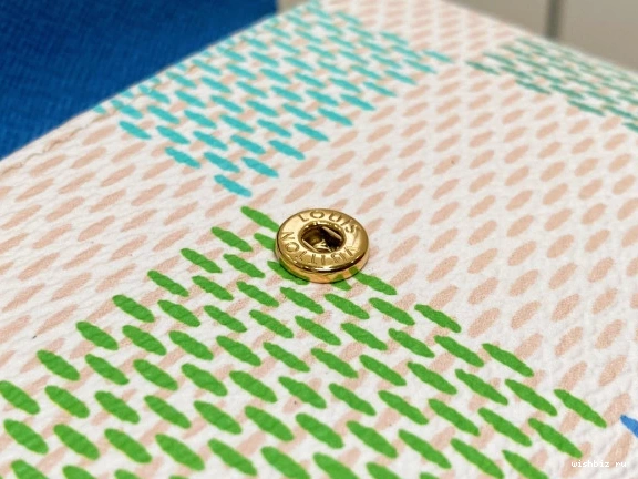 WIS WALLET-12*9.5*1.5 LOUIS VUITTON cm VICTORINE 0306